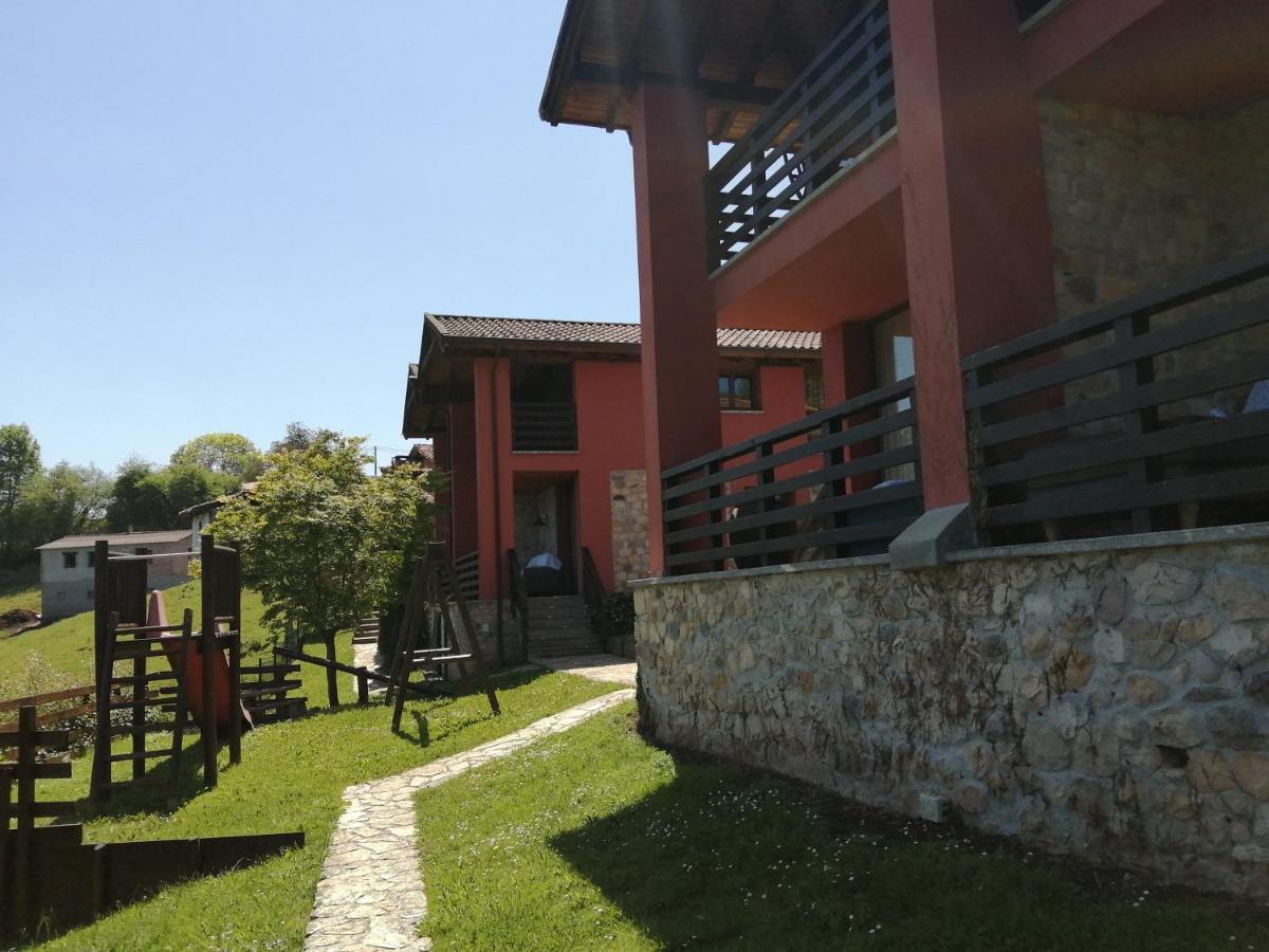 Apartamentos Rurales El Mirador De San Juan Onís Екстериор снимка